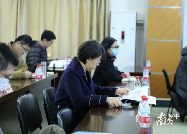 51吃瓜网-吃瓜视频
开展学习党的十九届五中全会精神主题党日活动